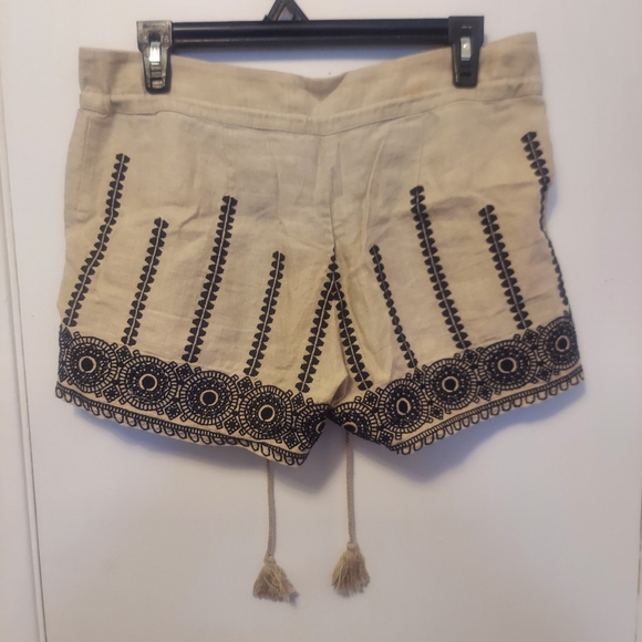LOFT ANN TAYLOR 100% Linen Embroidery Drawstring Beige/Blk Shorts sz 2 - Picture 2 of 5